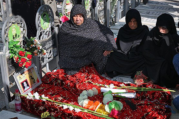 ناگفته هایی از زندگی 312 مبارز عاشق / بوی عود، بوی دلتنگی، بوی گل محمدی